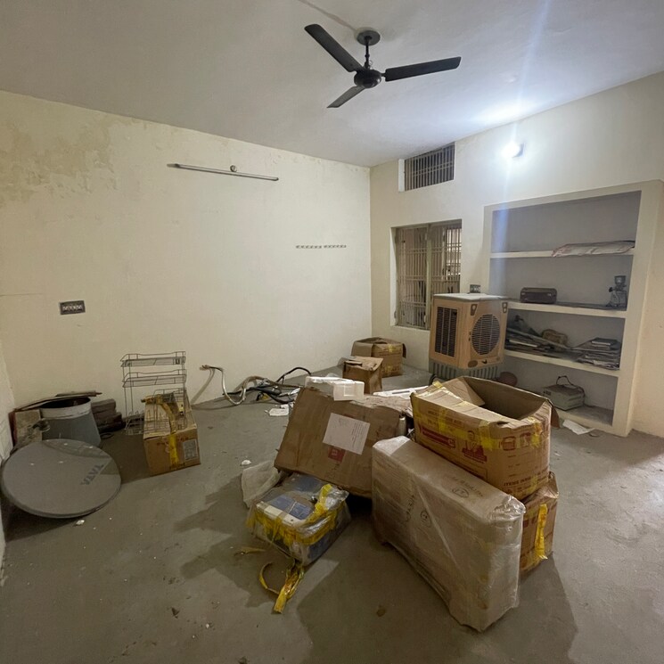 Living Room, shivpur 6+ Bedroom 3500 Sq.Ft. Independent House In Shivpur Varanasi 9247415