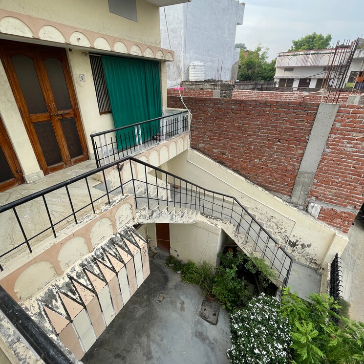Exterior View, shivpur 6+ Bedroom 3500 Sq.Ft. Independent House In Shivpur Varanasi 9247415