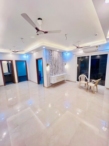 3.5 BHK Apartment For Rent in Sector 150