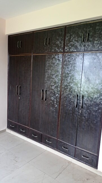 Furnished Amenities in 2 BHK Builder Floor at Omaxe Heights, Sector 86 – for Rent