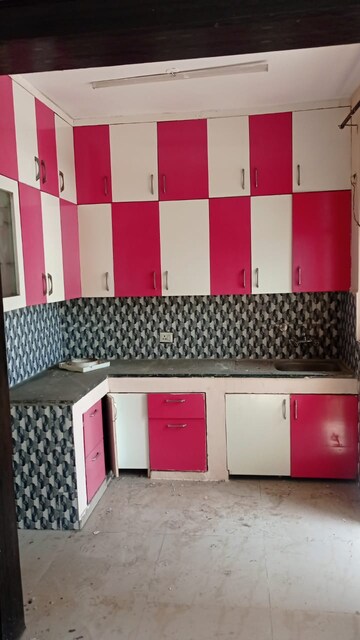 Bedroom in 2 BHK Builder Floor at Omaxe Heights, Sector 86 – for Rent