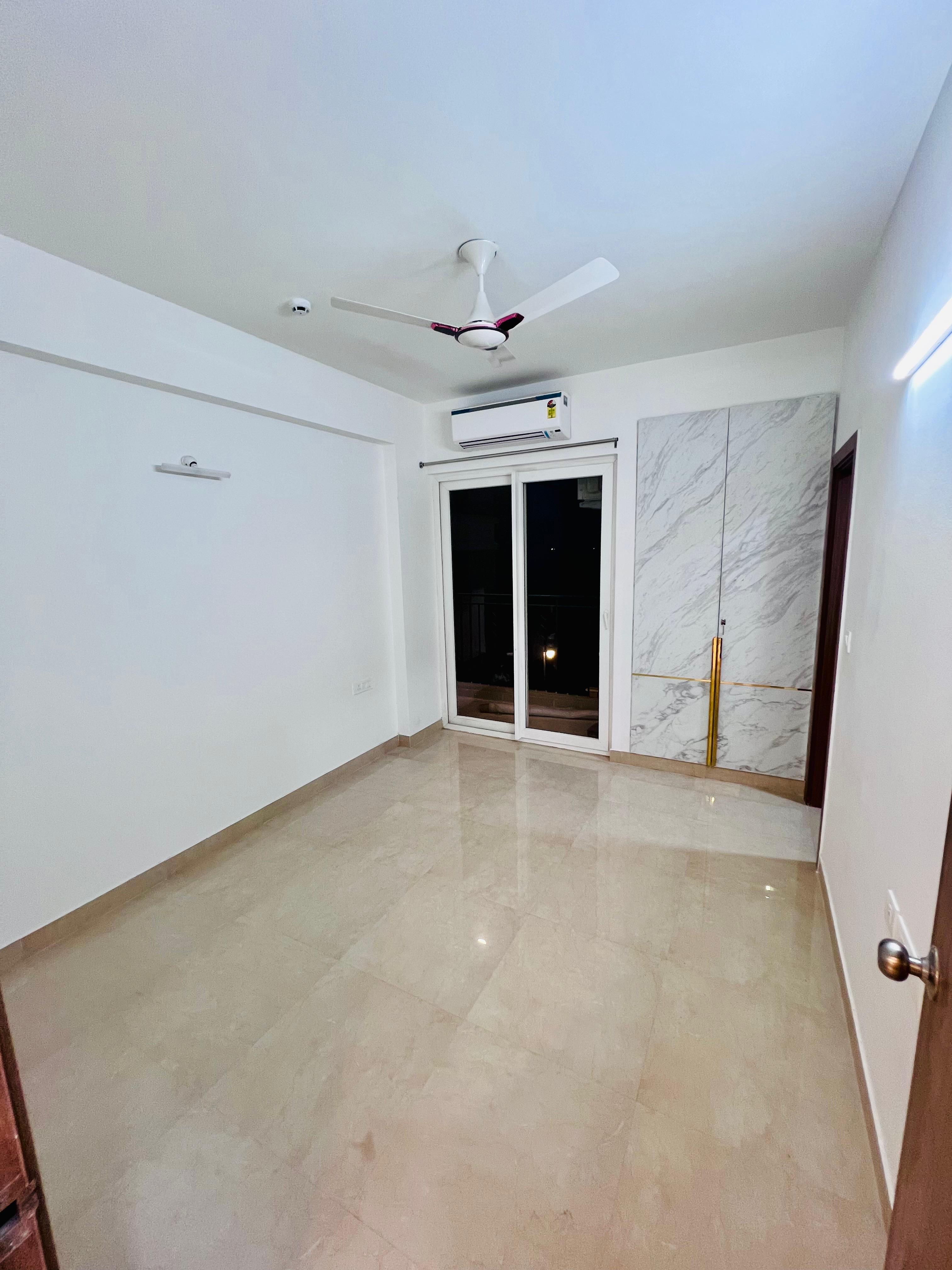 3.5 BHK + Servant Room Apartment For Sale in ATS Homekraft Pious Hideaways