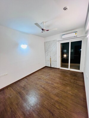 Room in 3.5 BHK Apartment at ATS Homekraft Pious Hideaways, Sector 150 – for Sale