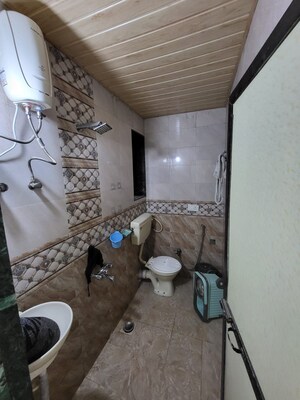 Team Area in 1 BHK Apartment at Kalash Udyan, Kopar Khairane – for Rent