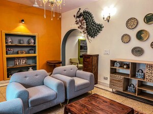 Living Room in 5 BHK Independent House at Civil Lines – for Rent