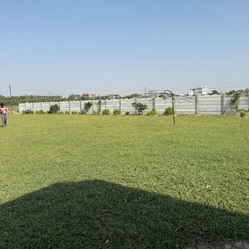  Plot For Sale in India Expo Mart, Knowledge Park Ii Greater Noida