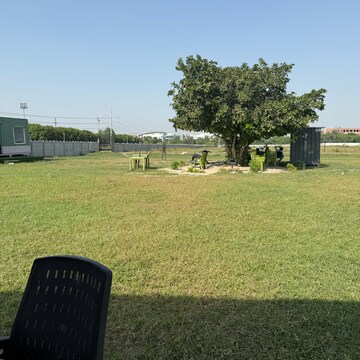 Plot Area in  Plot at India Expo Mart, Knowledge Park Ii Greater Noida – for Sale