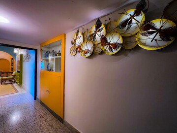 Room in 5 BHK Independent House at Civil Lines – for Rent