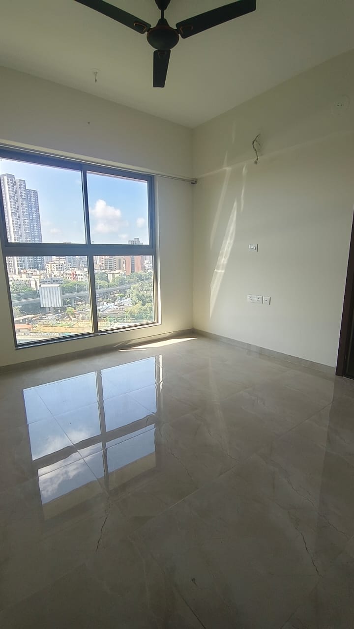 2 BHK + Pooja Room Apartment For Rent in Sheth Irene