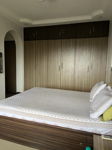 Bedroom in 1 BHK Apartment at Dosti Daffodil, Wadala East – for Rent