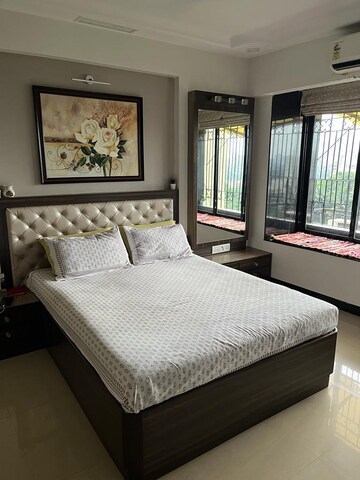 Bedroom in 1 BHK Apartment at Dosti Daffodil, Wadala East – for Rent