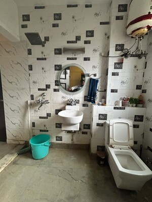 Team Area in 3 BHK Apartment at Godrej Prive, Sector 106 – for Rent