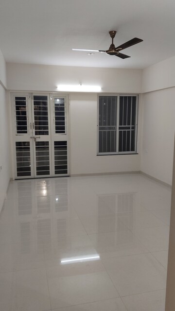 Room in 3 BHK Apartment at Avon Vista, Balewadi – for Sale