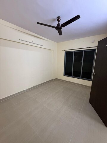 Room in 2 BHK Apartment at Shree Gagangiri CHS, Ghatkopar East – for Rent