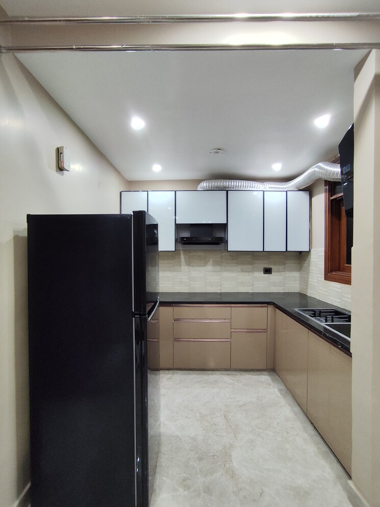 Kitchen, kishangarh 3 Bedroom 1500 Sq.Ft. Apartment In Kishangarh Delhi 9247879