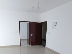 Room in 2 BHK Apartment at Patel Neotown, Tech Zone 4 Greater Noida – for Sale
