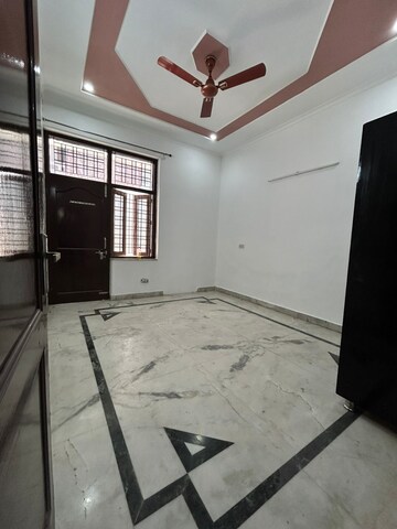 Bedroom in 2 BHK Independent House at Sector 23a – for Rent