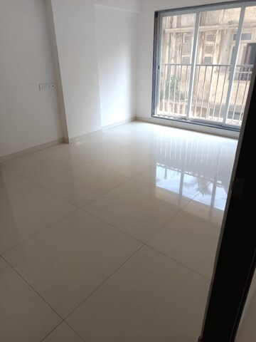 Room in 2 BHK Apartment at Rashi Tower, Goregaon East – for Sale