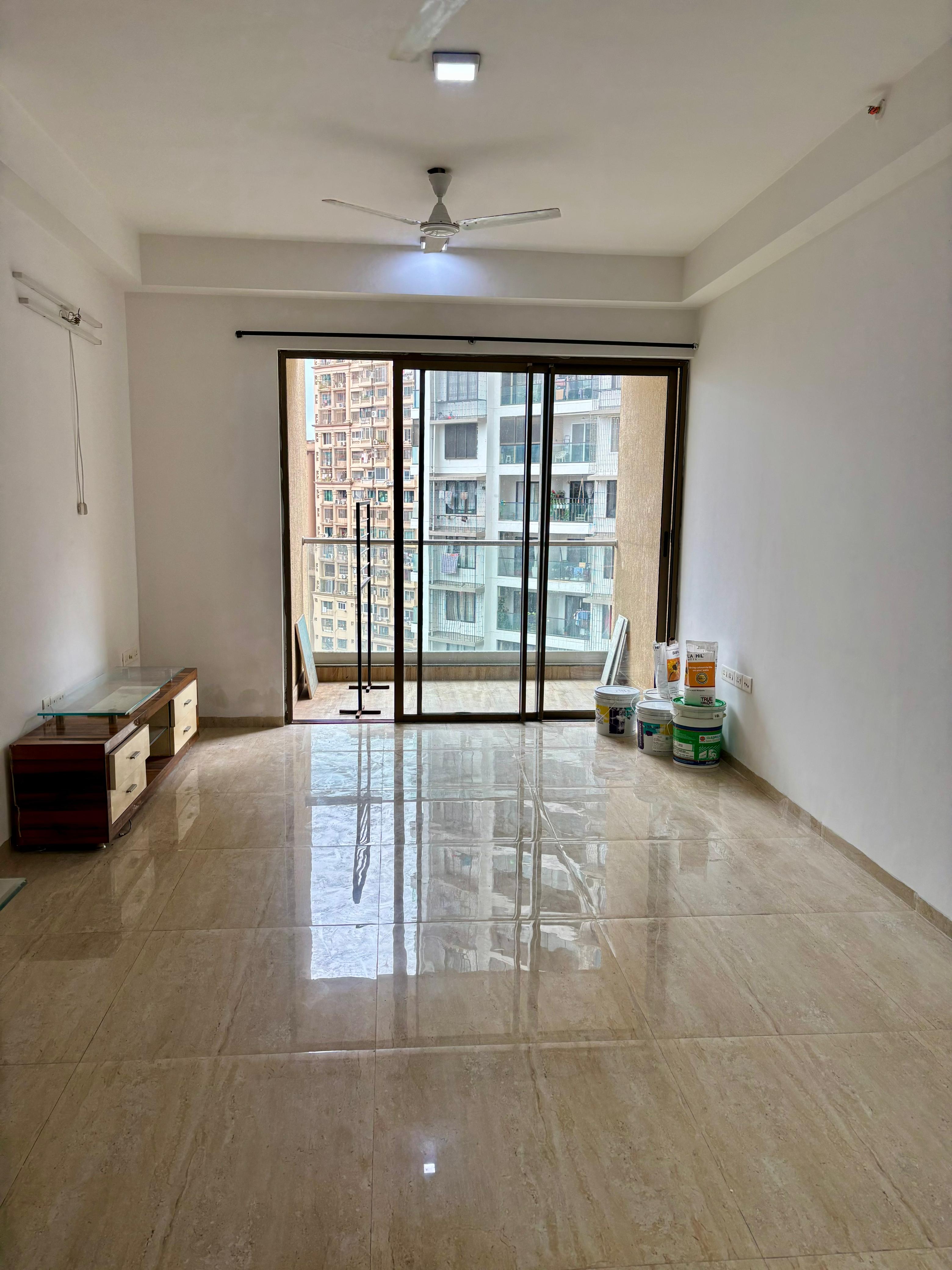 2 BHK 812 Sq.Ft. Apartment in Rashi Tower
