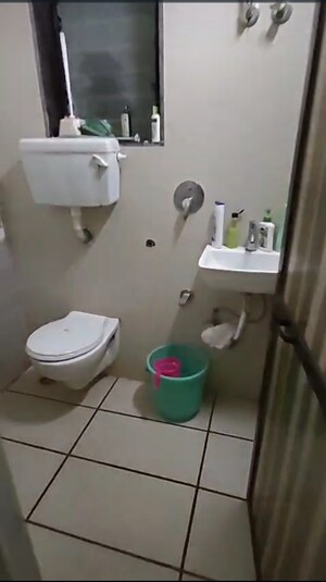 Bathroom in 1.5 BHK Apartment at Rehmat Building Dadar East, Dadar East – for Rent