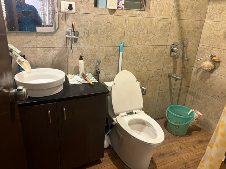 Bathroom, pride-pristine 2.5 Bedroom 1192 Sq.Ft. Apartment In Electronic City Bangalore 9248008