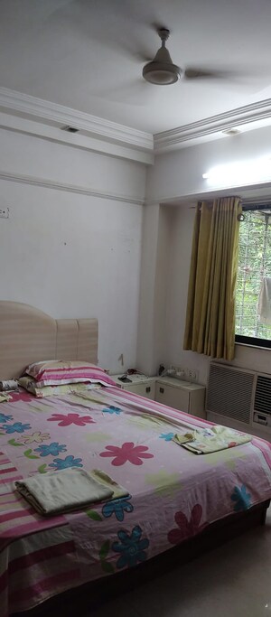 Bedroom in 1.5 BHK Apartment at Samudra Darshan Bandra , Bandra West – for Rent