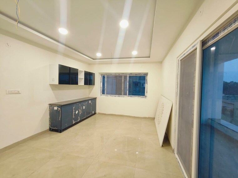 Room, benz circle 3 Bedroom 2235 Sq.Ft. Apartment In Benz Circle Vijayawada 9248064