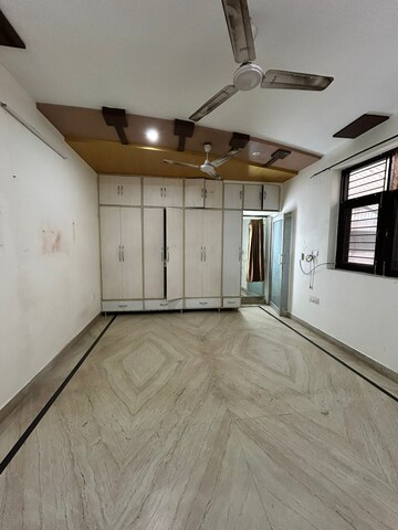 1 BHK Apartment For Rent in Ansal Plaza Sector-23, Sector 23