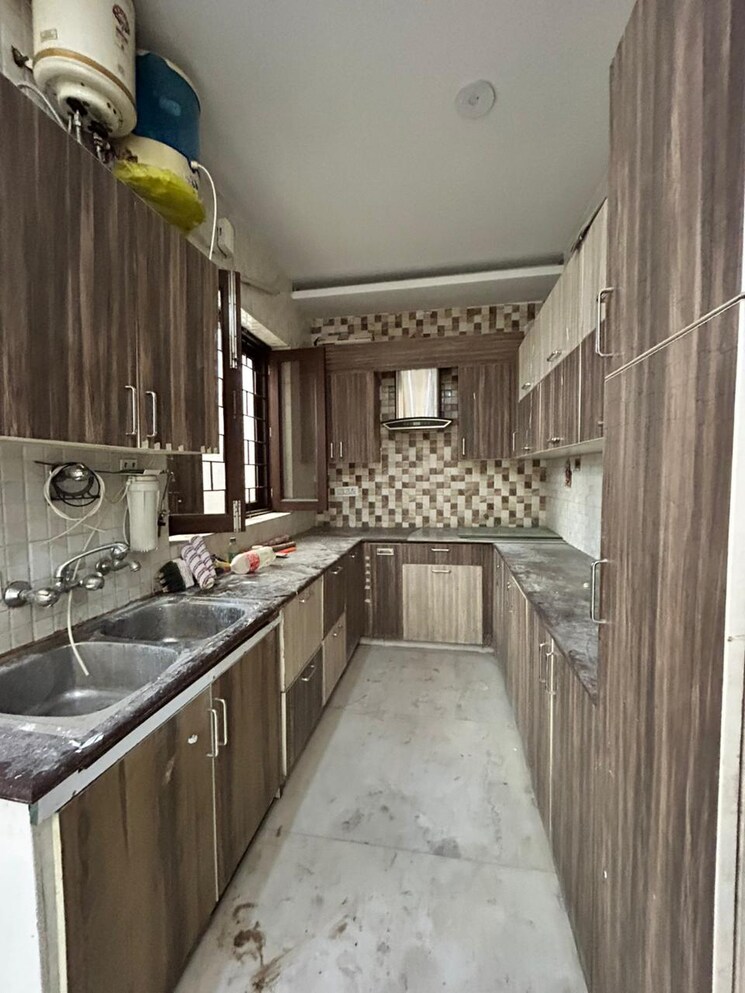 Kitchen, ansal-plaza-sector-23 3 Bedroom 900 Sq.Ft. Apartment In Sector 23 Gurgaon 9248074