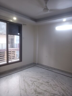Room in 2 BHK Builder Floor at Vasant Kunj – for Rent
