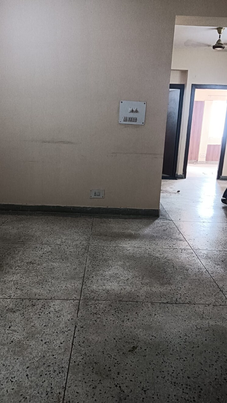 Room, vasant kunj 2 Bedroom 1050 Sq.Ft. Apartment In Vasant Kunj Delhi 9248089