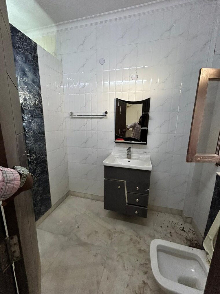 Kitchen, awho-apartments 2 Bedroom 1100 Sq.Ft. Apartment In Sector 22 Gurgaon 9248088