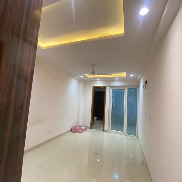 Room, chattarpur 4 Bedroom 1500 Sq.Ft. Builder Floor In Chattarpur Delhi 9248117