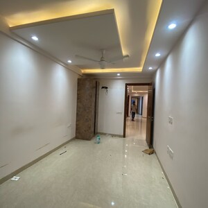 Room in 4 BHK Builder Floor at Chattarpur – for Rent