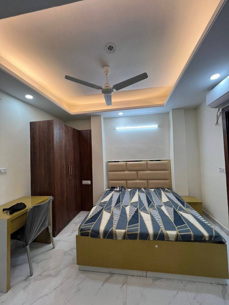Bedroom, saket 1 RK 450 Sq.Ft. Builder Floor In Saket Delhi 9248104