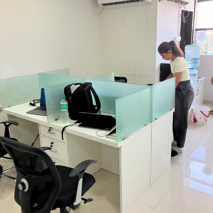 Team Area, omega-commercial Commercial Office Space 450 Sq.Ft. In Wakad Pune 9248113