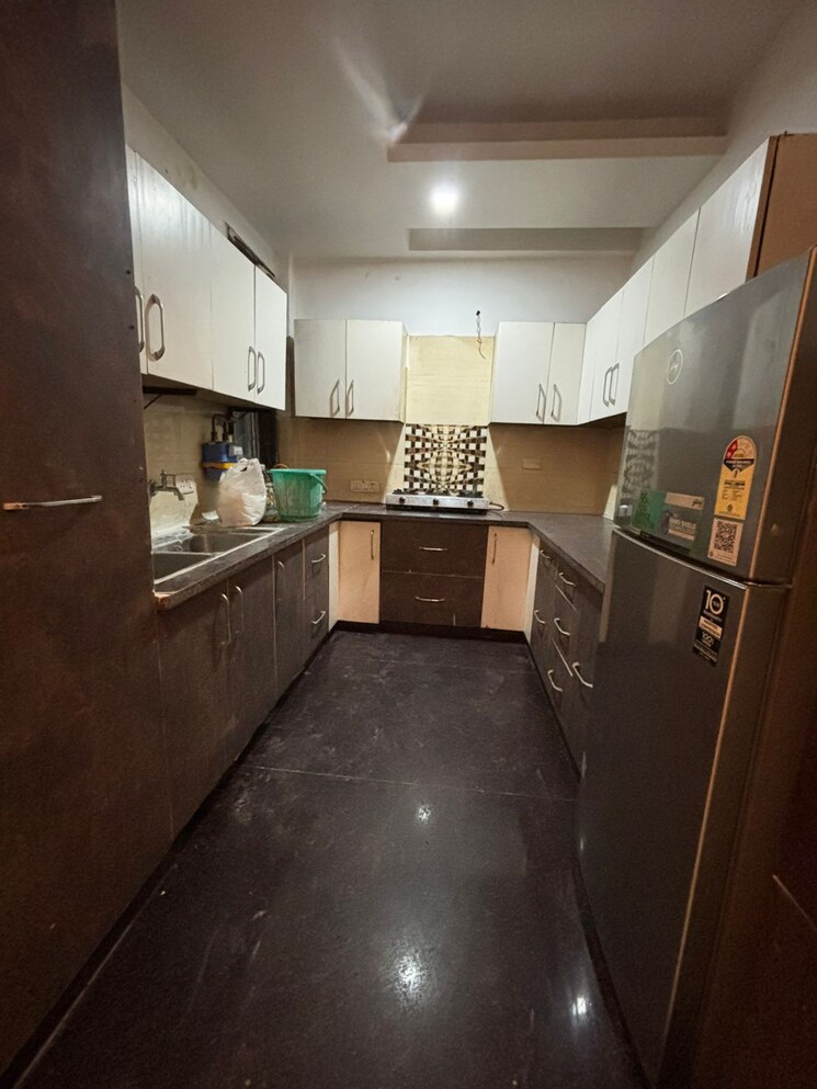 Kitchen, malviya nagar 2 Bedroom 1200 Sq.Ft. Builder Floor In Malviya Nagar Delhi 9248115