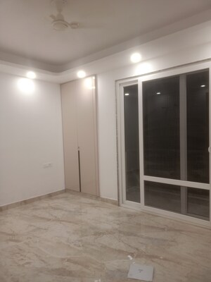 Room in 2 BHK Builder Floor at Vasant Kunj Enclave – for Rent