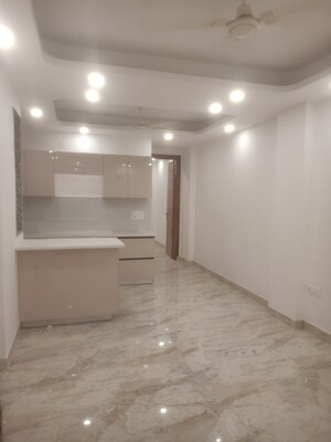 Room in 2 BHK Builder Floor at Vasant Kunj Enclave – for Rent