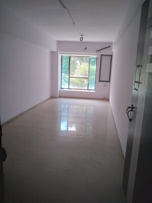  Office Space For Rent in Pal