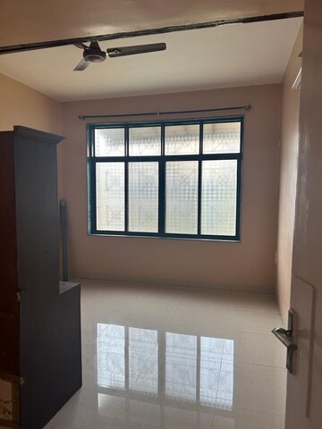 Room in 3 BHK Apartment at Mayfair Eleganza Phase II, Kondhwa – for Sale