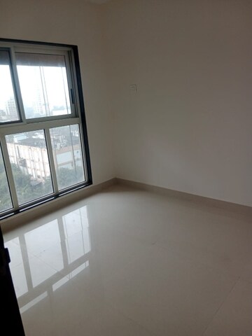 2 BHK Apartment For Rent in Worli Naka