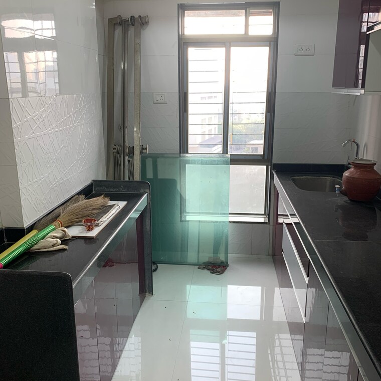 Kitchen, khandelwal-sai-iconic 2 Bedroom 641 Sq.Ft. Apartment In Andheri West Mumbai 9248231