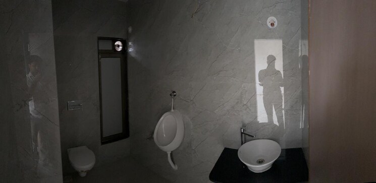 Bathroom, damji-shamji-business-78 Commercial Office Space 700 Sq.Ft. In Kanjurmarg West Mumbai 9248237