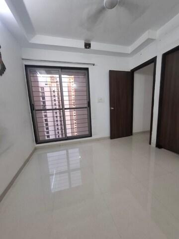 Bedroom in 2 BHK Apartment at Runwal Eirene, Balkum Pada – for Rent