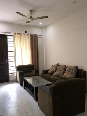 2 BHK Apartment For Rent in Sector 15