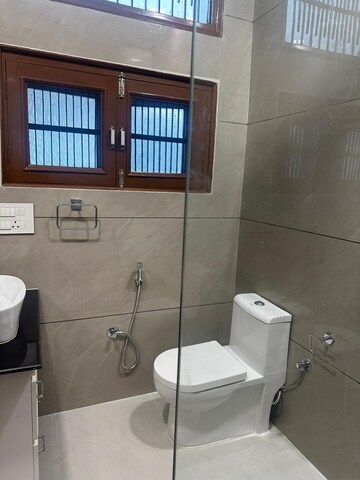Bathroom in 3 BHK Builder Floor at Sector 36 – for Rent