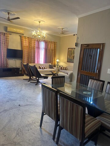 Kitchen in 3 BHK Builder Floor at Sector 36 – for Rent