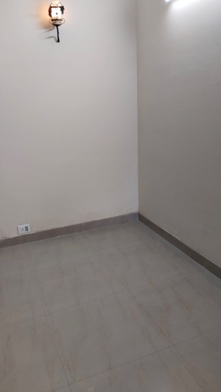 Room, unitech-south-city-ii 2 Bedroom 1200 Sq.Ft. Builder Floor In Sector 50 Gurgaon 9248299