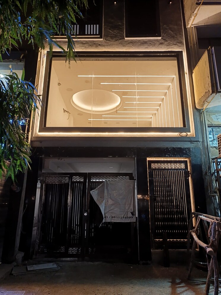 Exterior View, lajpat nagar 4 Commercial Showroom 900 Sq.Ft. In Lajpat Nagar 4 Delhi 9248298